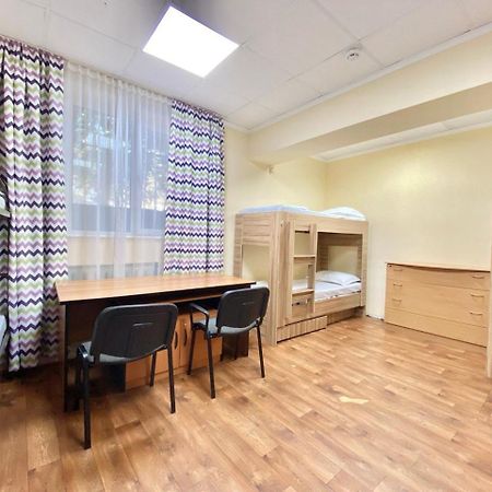 Alma-Ata Hostel Екстер'єр фото