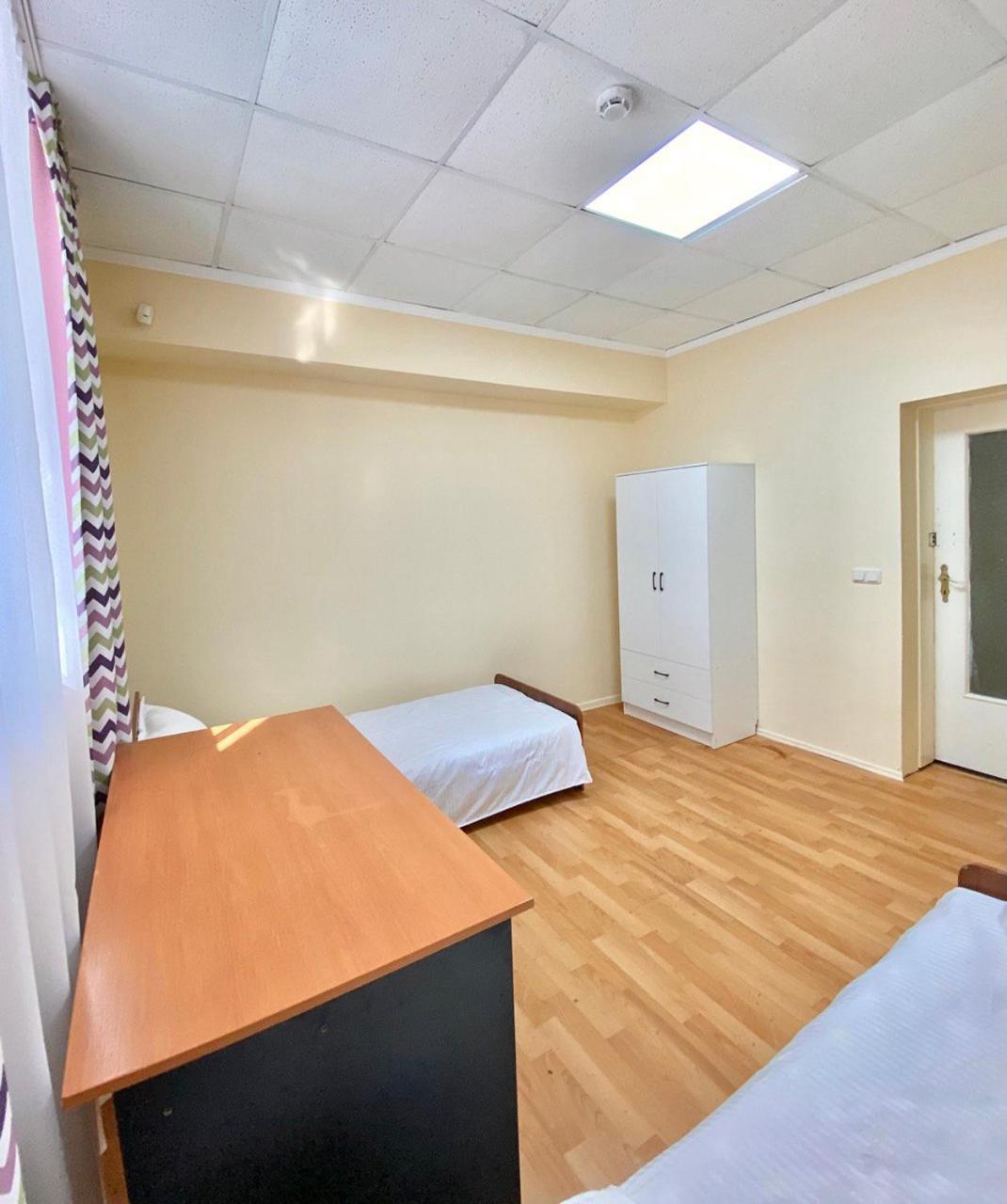 Alma-Ata Hostel Екстер'єр фото