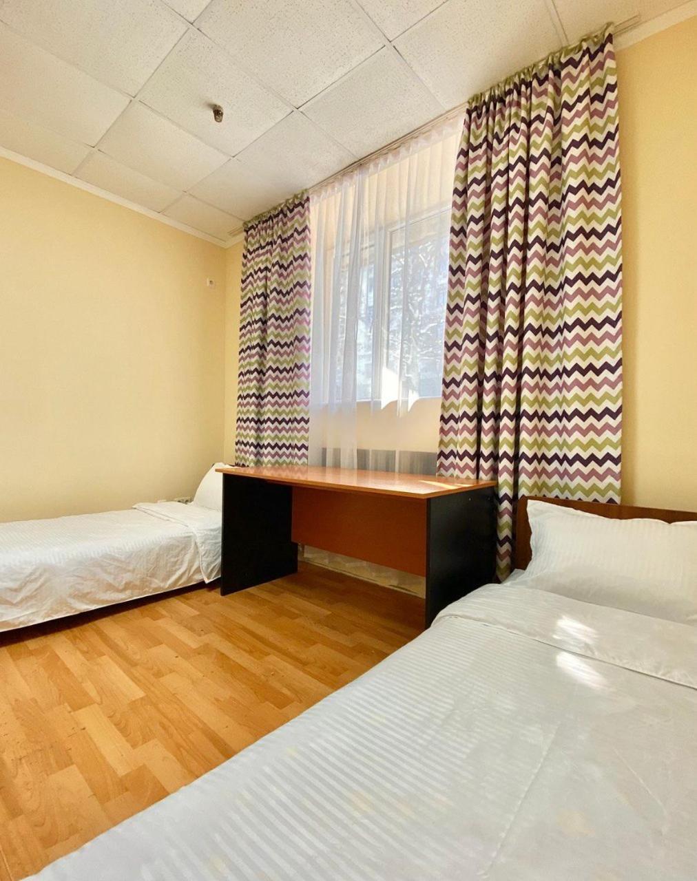 Alma-Ata Hostel Екстер'єр фото