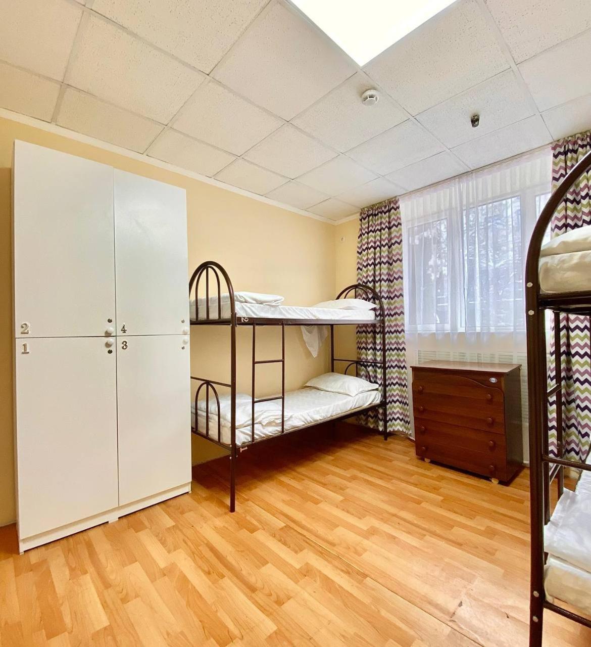 Alma-Ata Hostel Екстер'єр фото