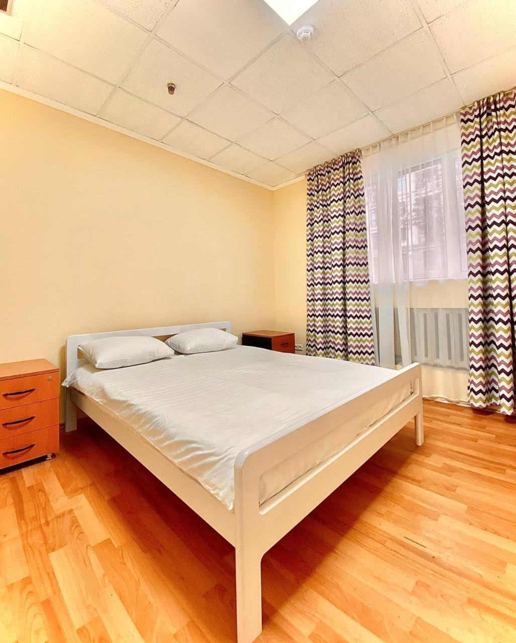 Alma-Ata Hostel Екстер'єр фото