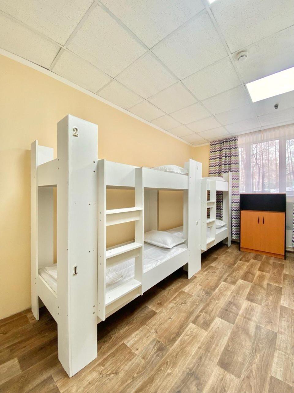 Alma-Ata Hostel Екстер'єр фото