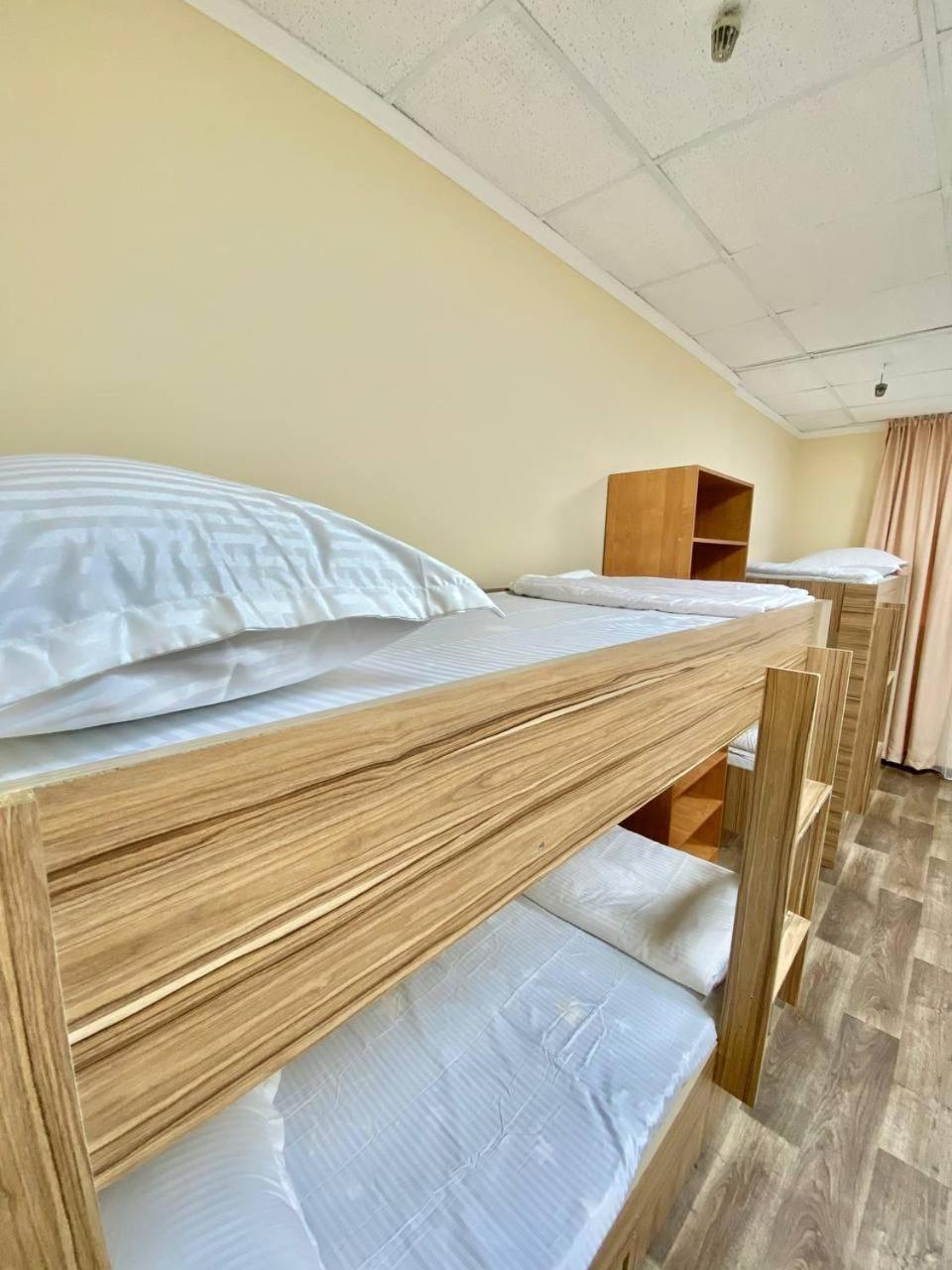 Alma-Ata Hostel Екстер'єр фото