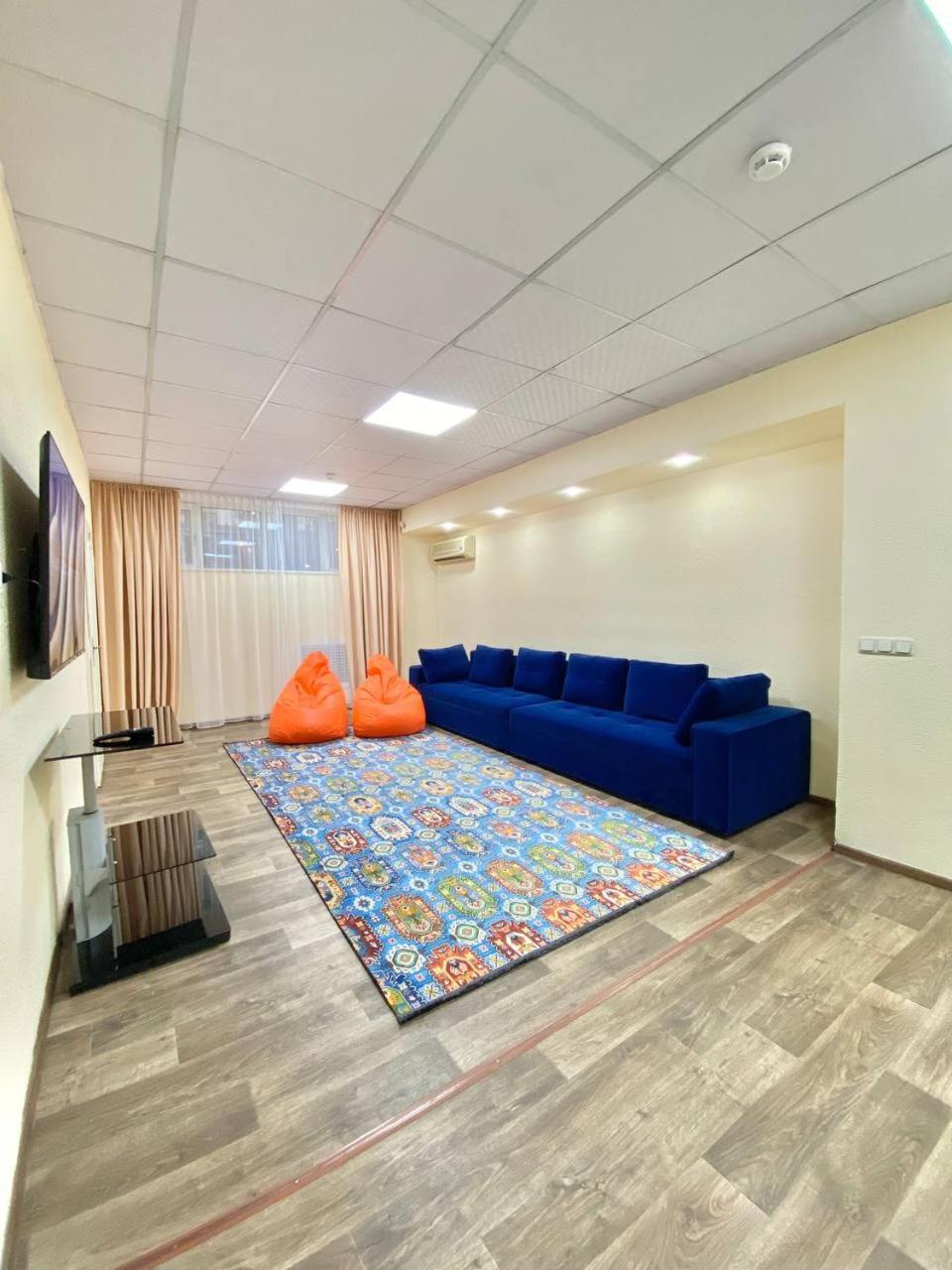 Alma-Ata Hostel Екстер'єр фото