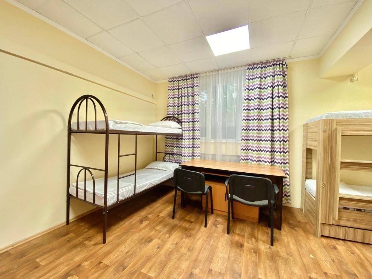 Alma-Ata Hostel Екстер'єр фото